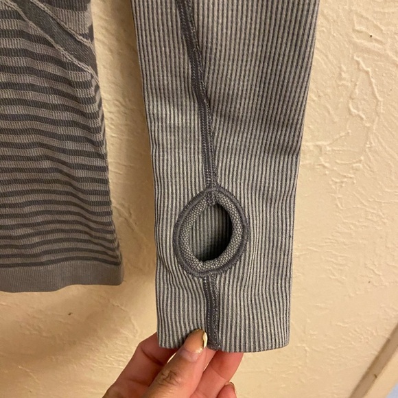 Lululemon swifty tech Long Sleeve top - Picture 2 of 9